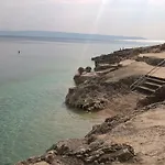 Otok 2 *